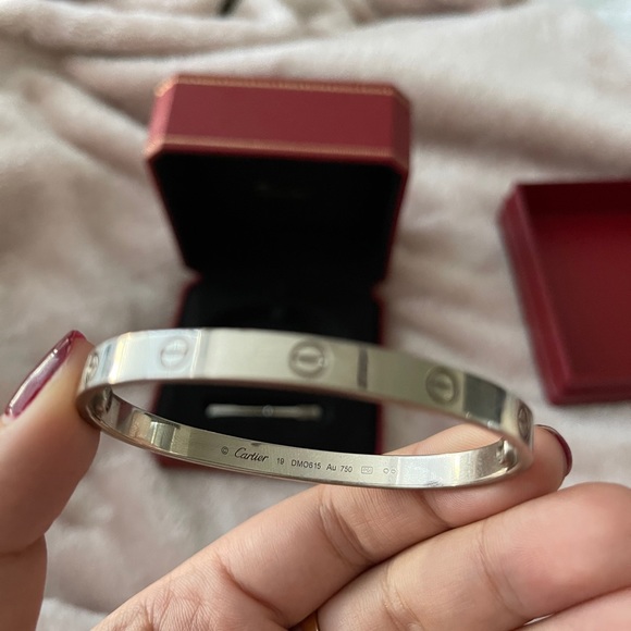 ❤️SOLD❤️Cartier Love Bracelet White Gold Size 19 - Picture 3 of 6